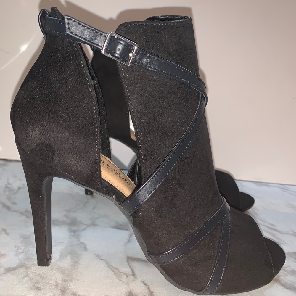 Black, 4 inch, suede booties.